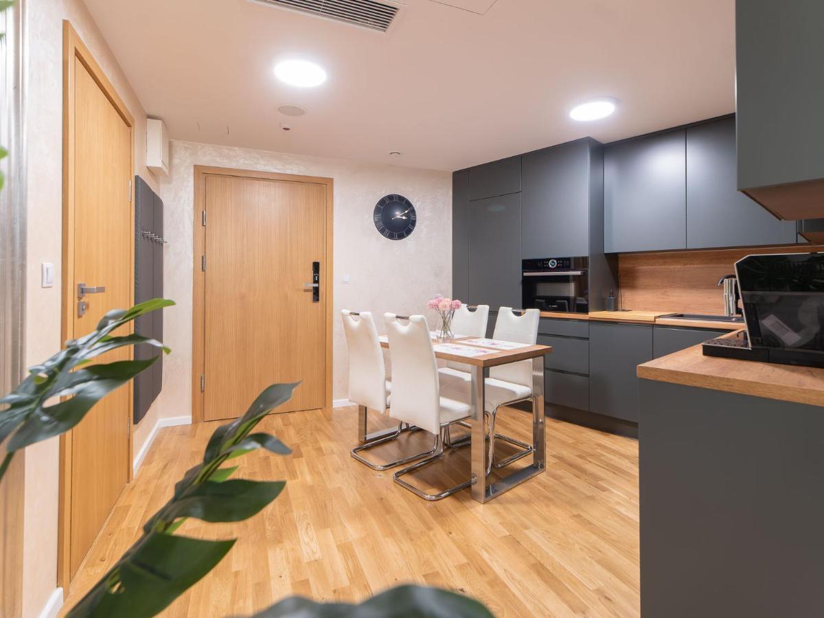 Seaside Park Private Apartment Przy Plazy Kołobrzeg Eksteriør billede